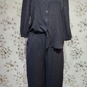 Set de camisa y pantalón elástico pedrería dorada