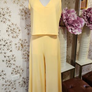 Conjunto top y pantalón amarillo